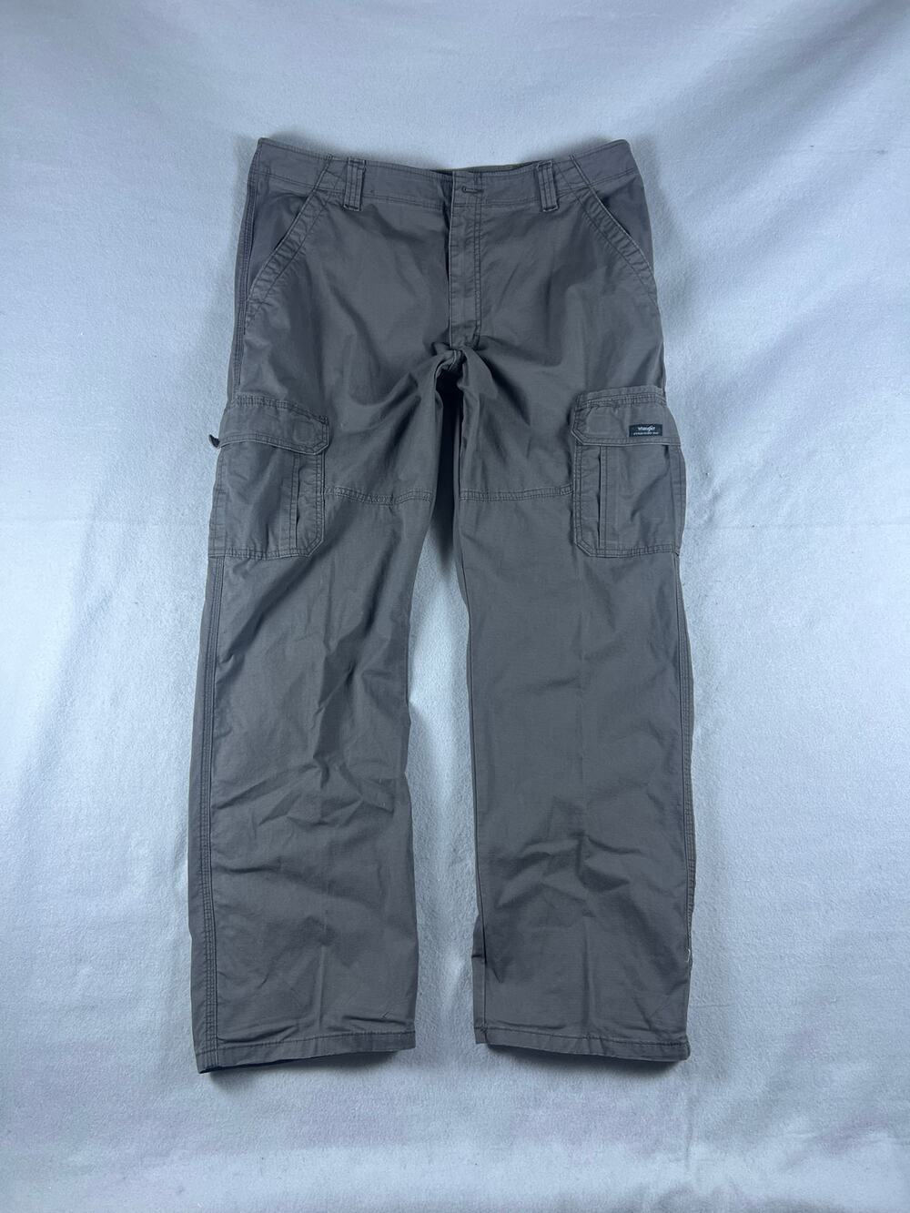 Wrangler Cargo Pants Mens 38x32 Gray Relaxed Fit Ripstop Utility Hiking Outdoor